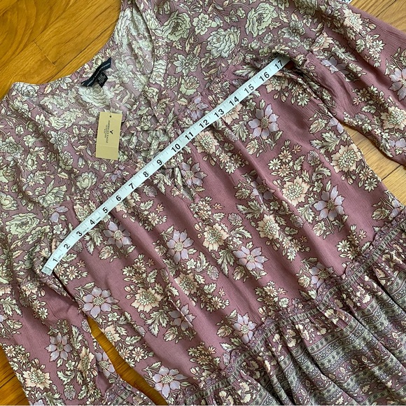 American Eagle Outfitters Floral Peasant Pinkish Hue Lace-up Neckline Top (NWT) - Picture 9 of 16